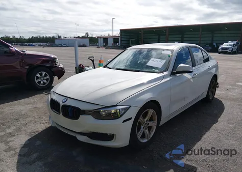 2015 BMW 328I z USA, uszkodzony, nr VIN WBA3A5C50FF606271
